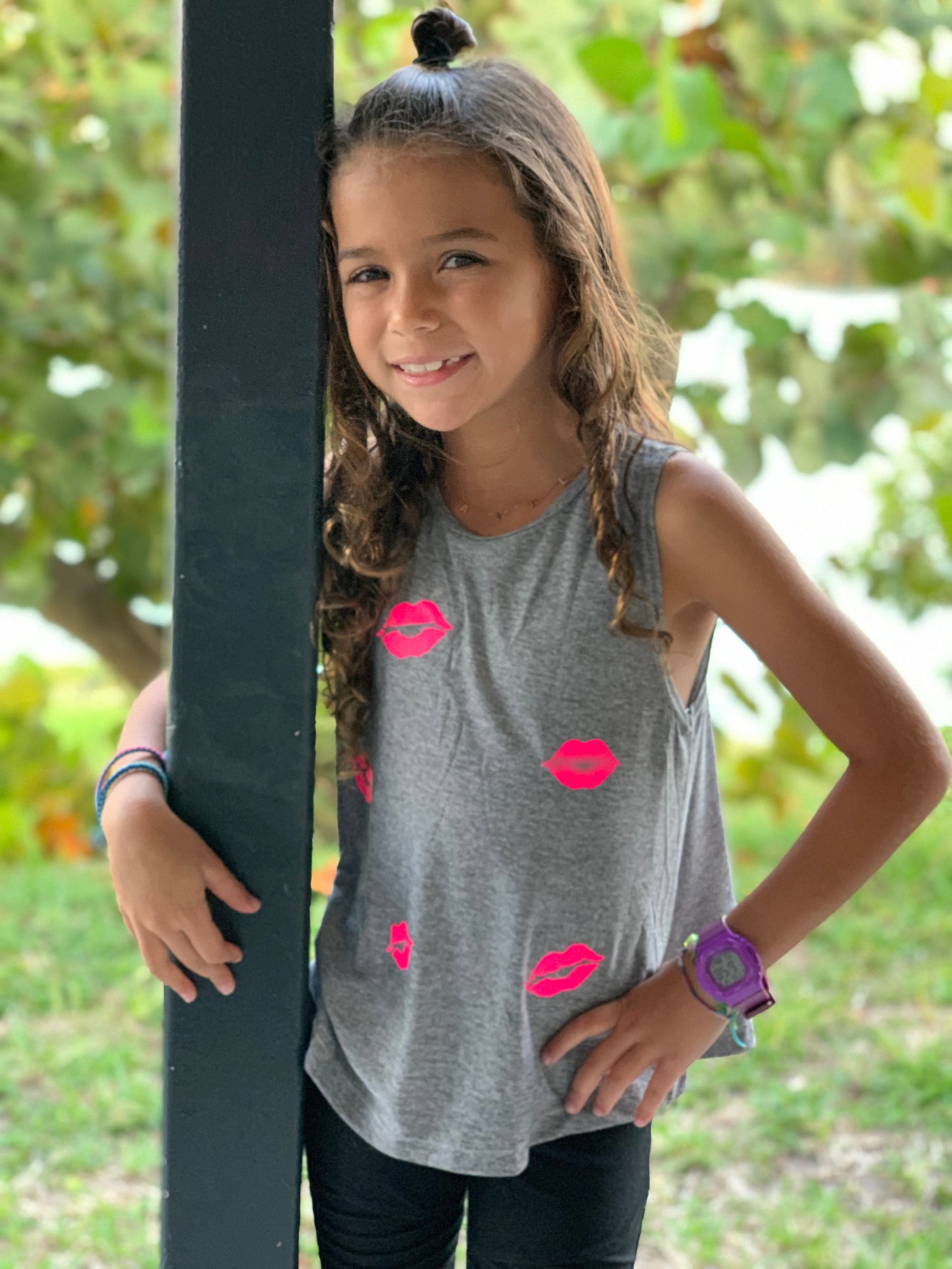 Kisses Hot Pink Grey Tank