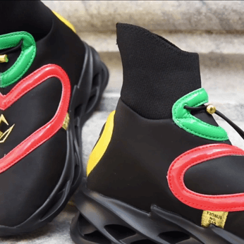Final Vault – Luxe Cushioned Youth High Tops Motherland (Limited Edition Collectible)